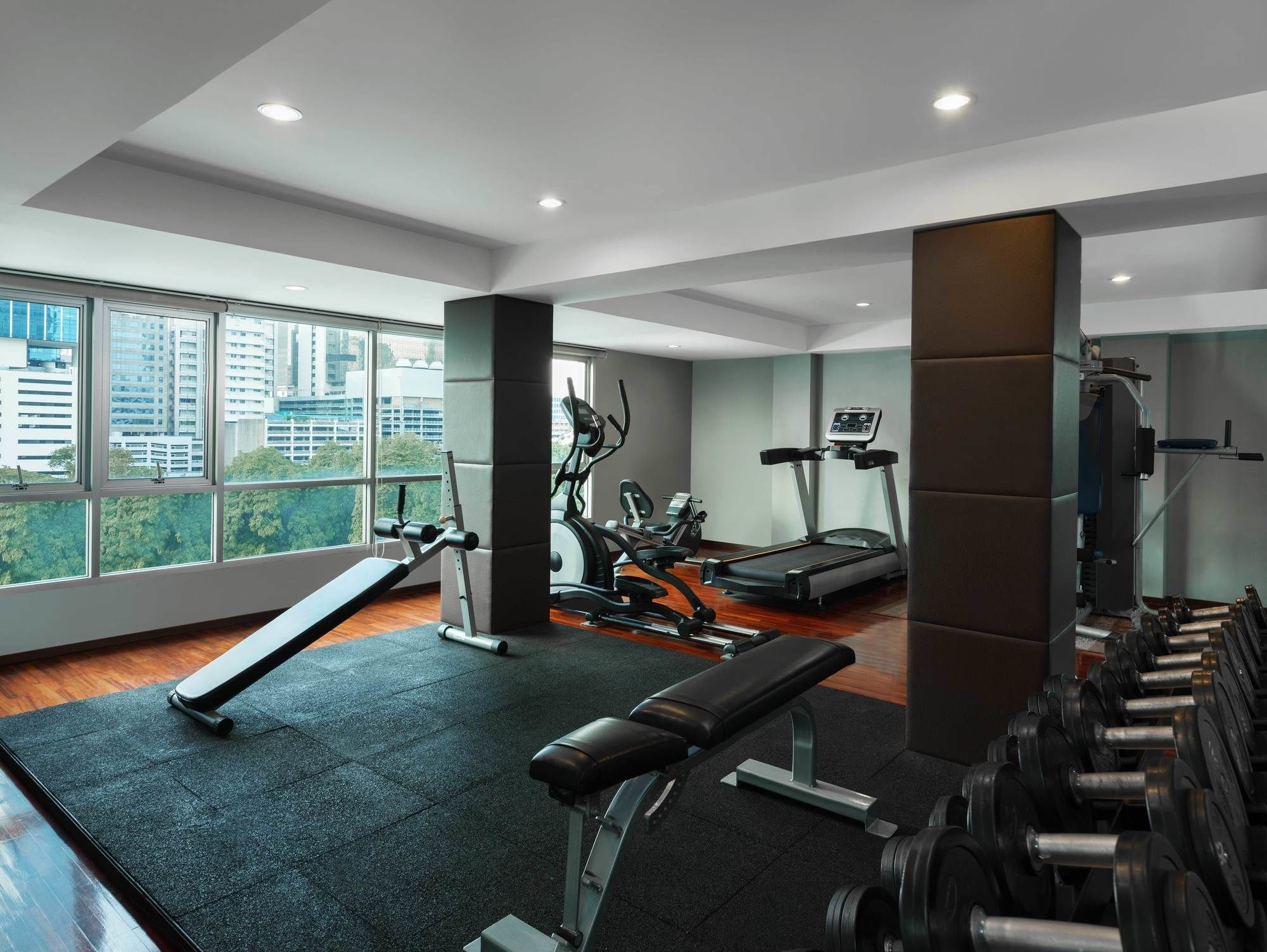 Отель Silom Lofts Бангкок Экстерьер фото